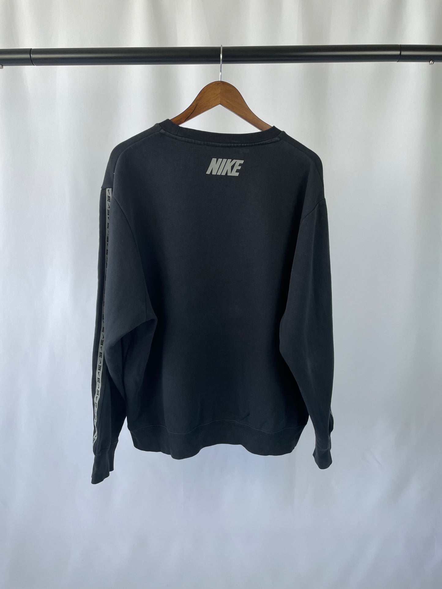 Nike Sweater (XL)