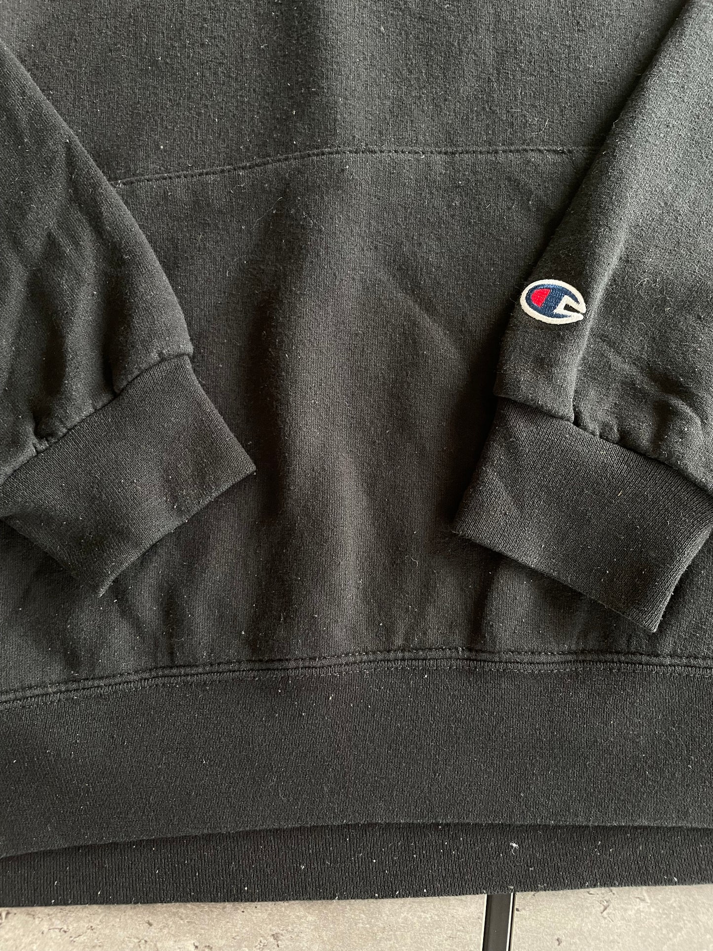 Champion Hoodie (XL)