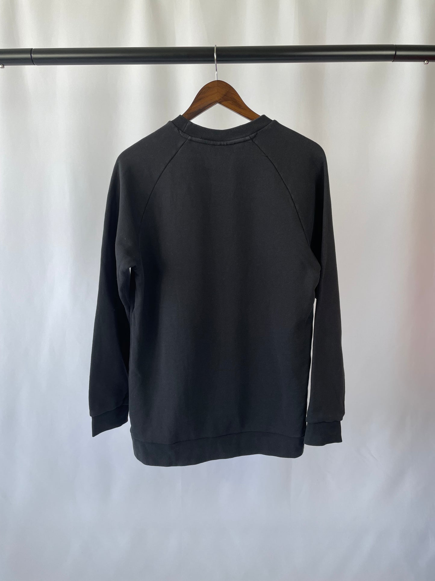 Adidas Sweater (M)