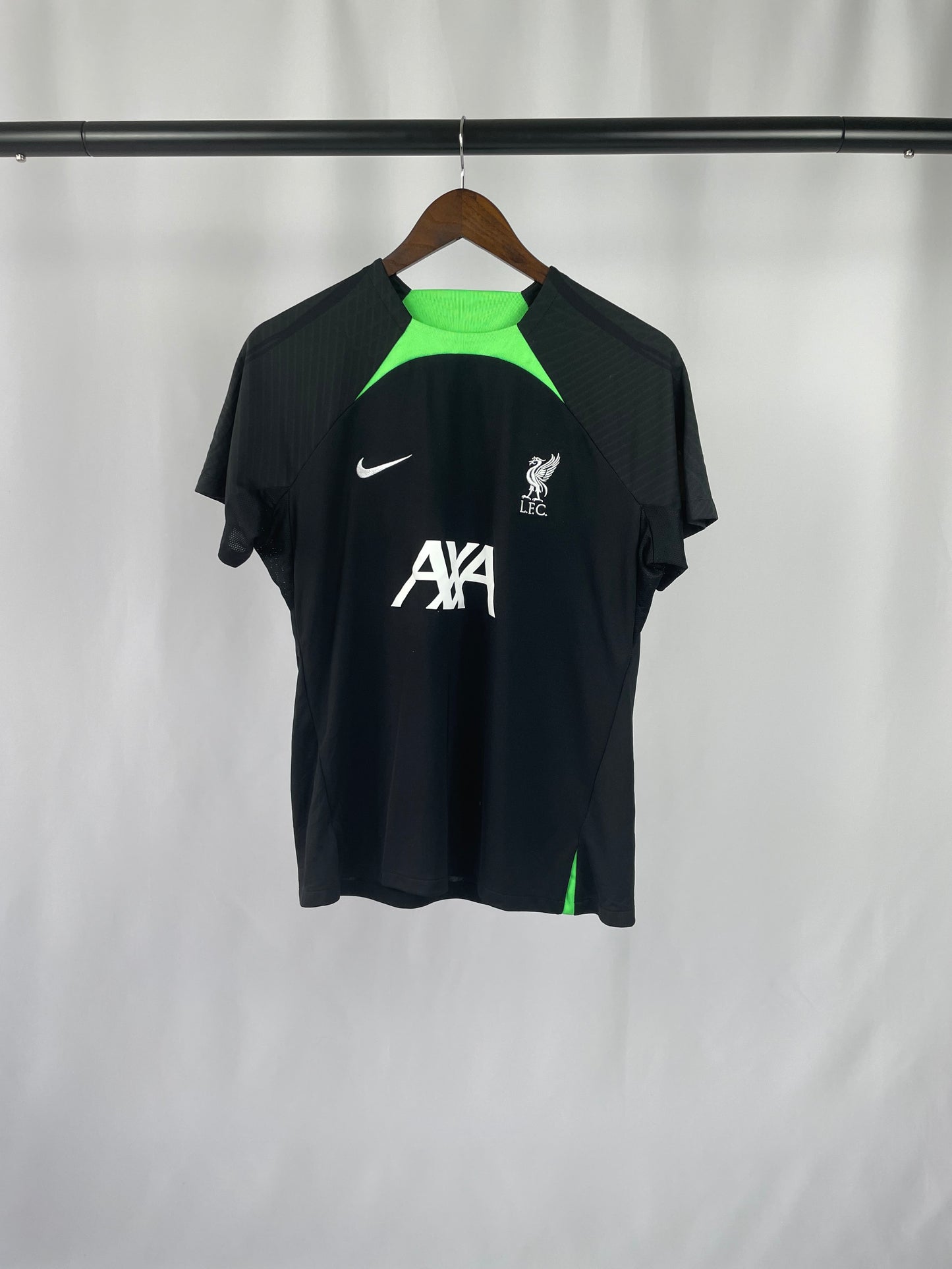 Nike Trikot von Liverpool