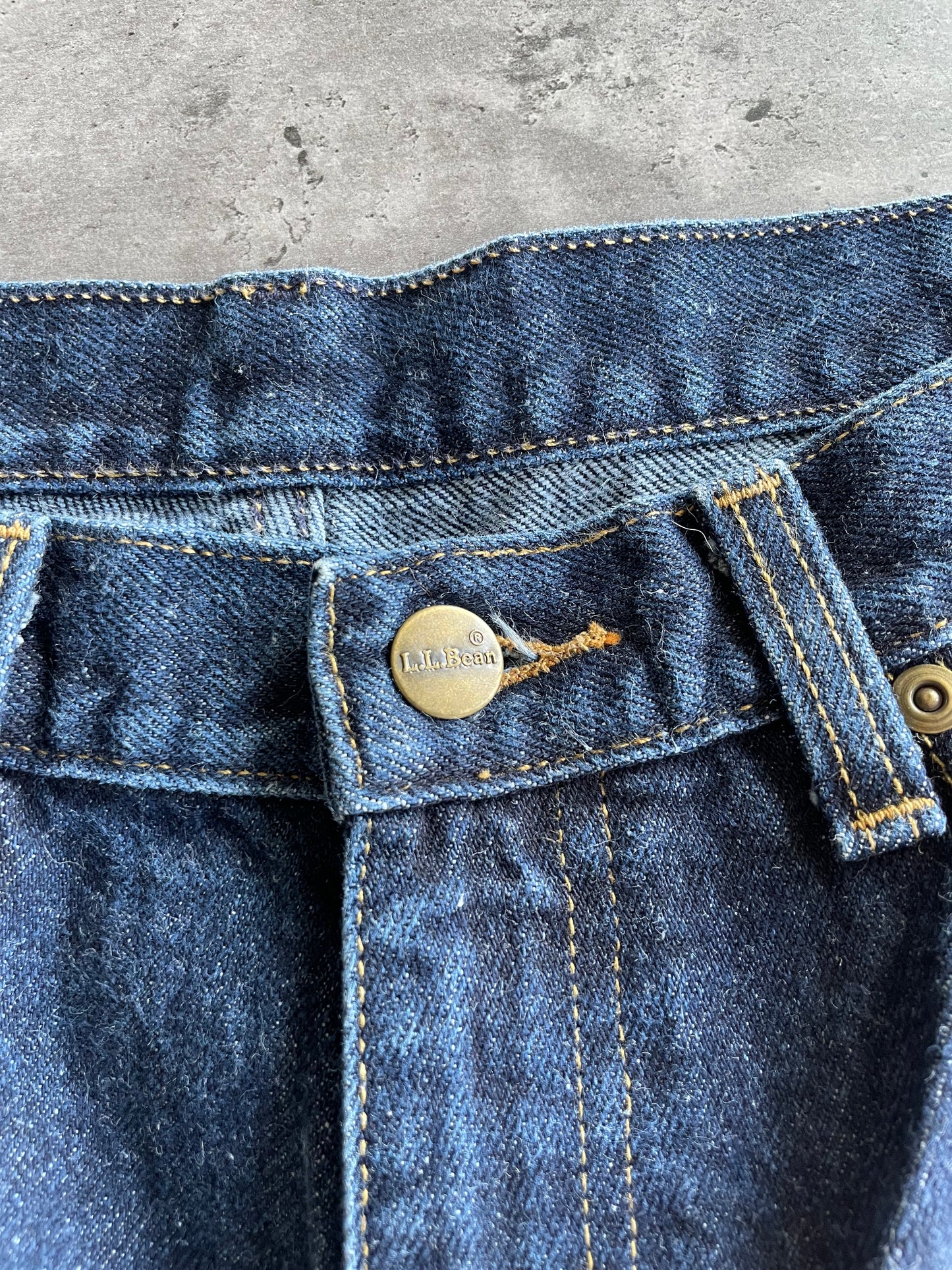 LL Bean Jeans (L)