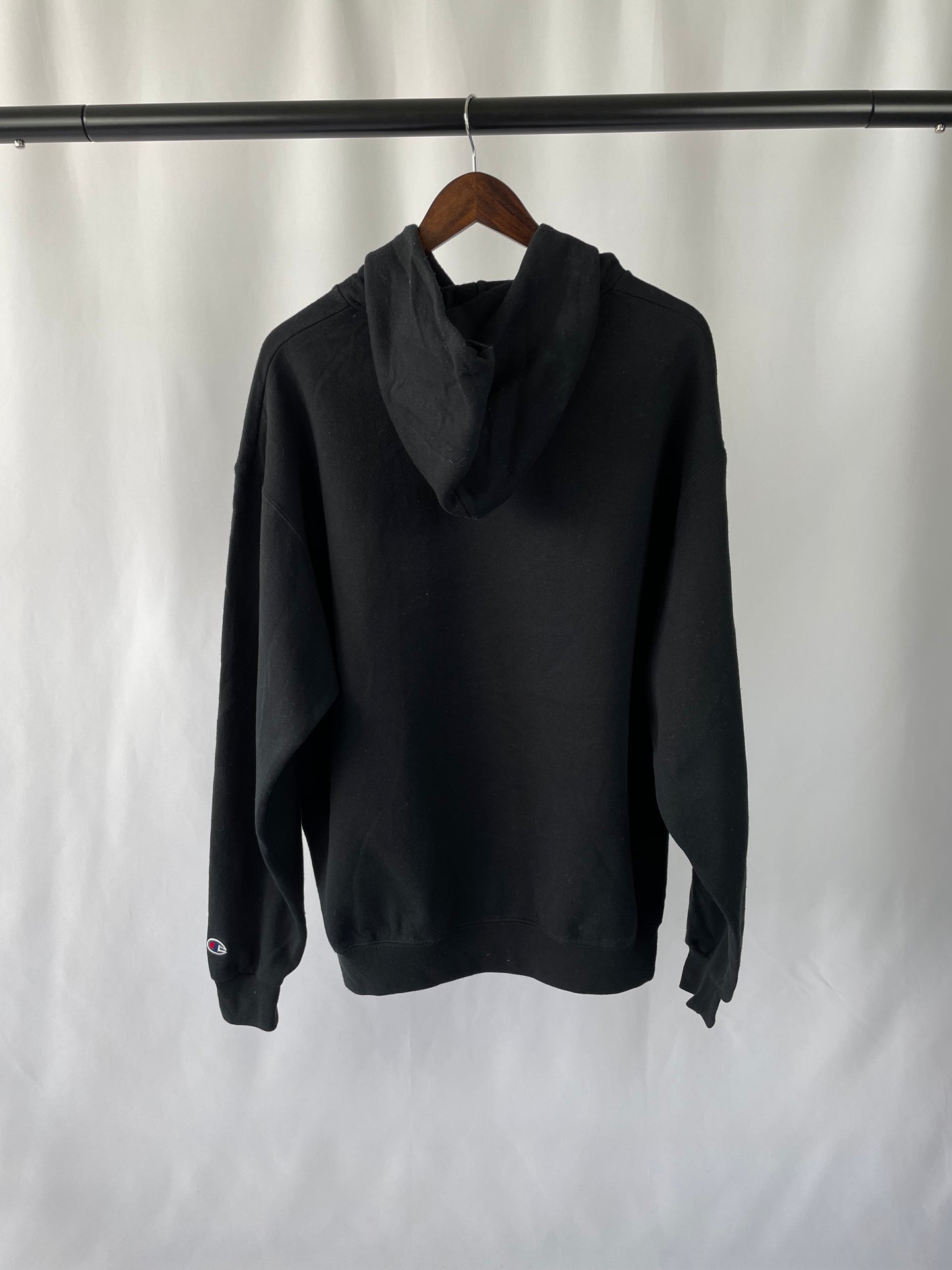 Champion Hoodie (XL)