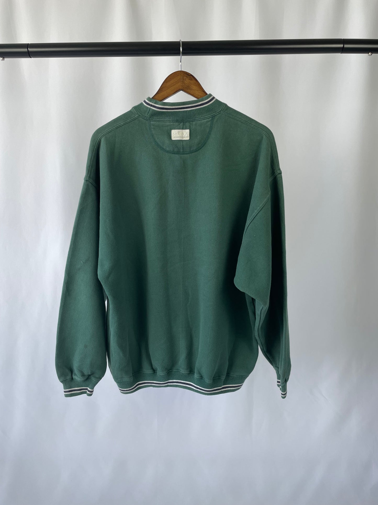 Gear Sweater (L)