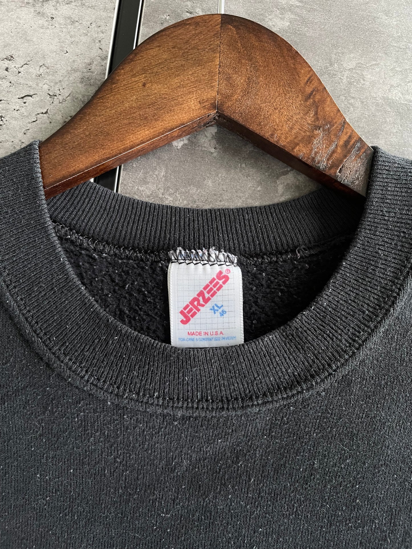 Jerzees Sweater (XL)