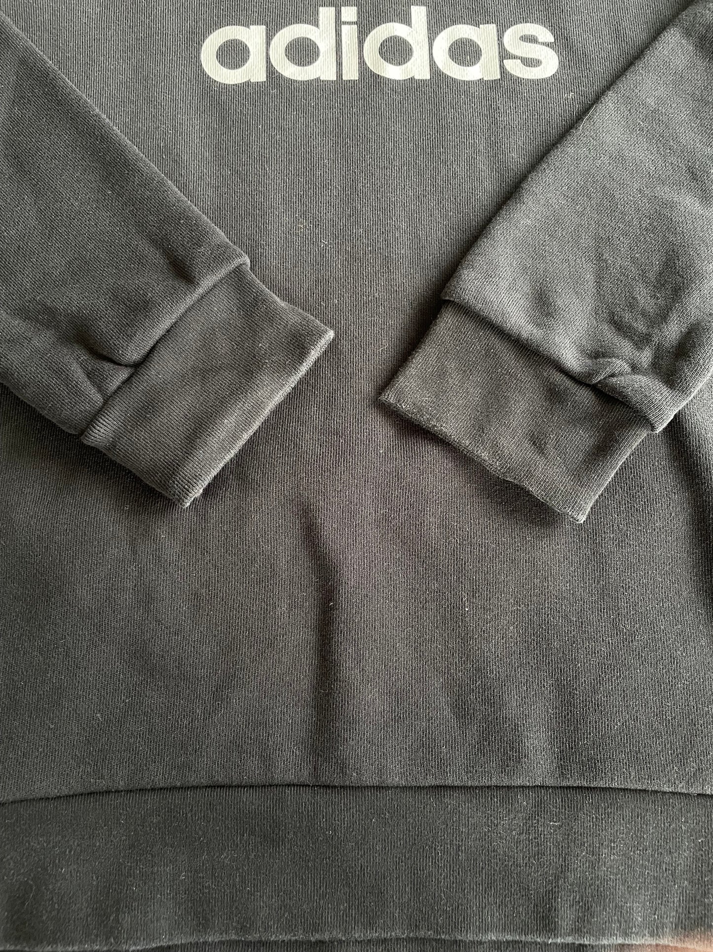 Adidas Sweater (M)