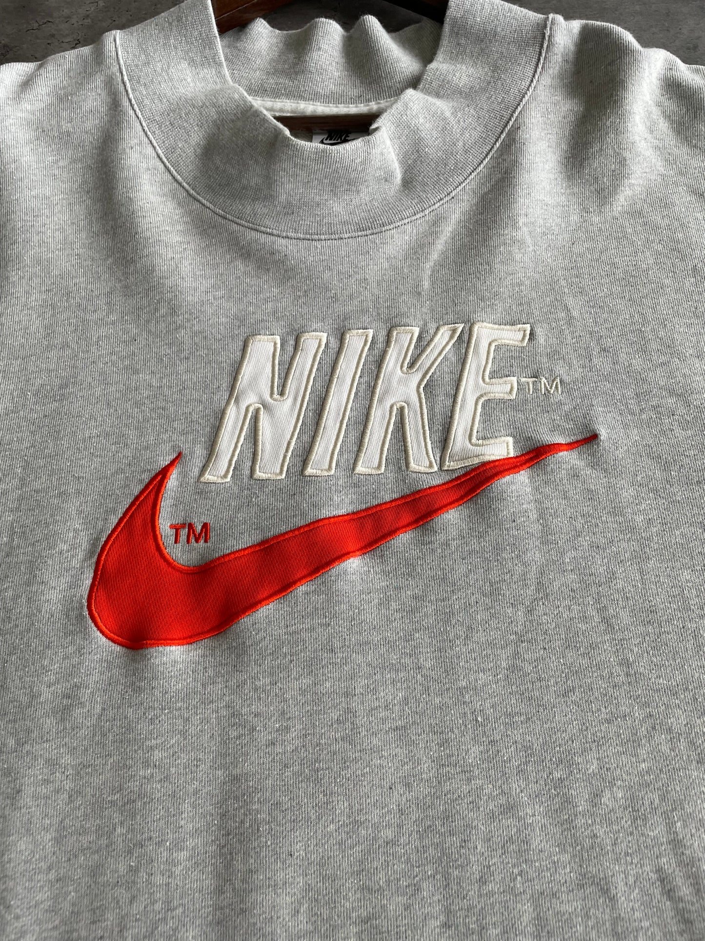 Nike Sweater (L)