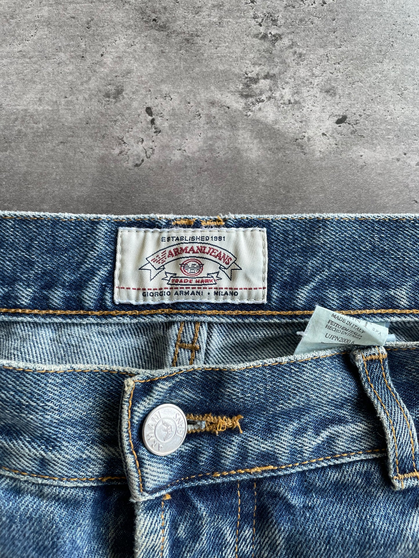 Armani Jeans (36)